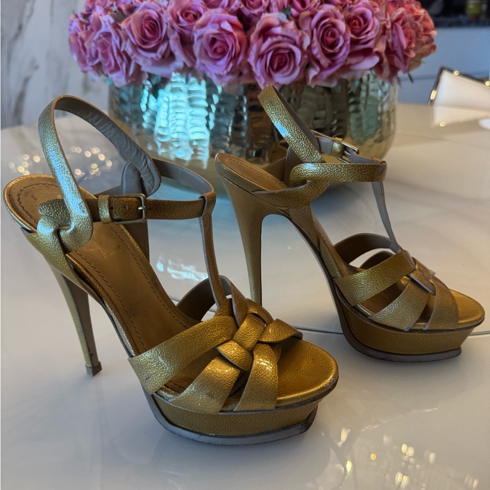 Yves Saint Laurent tribute antique patent Gold platform heels - Picture 3 of 7